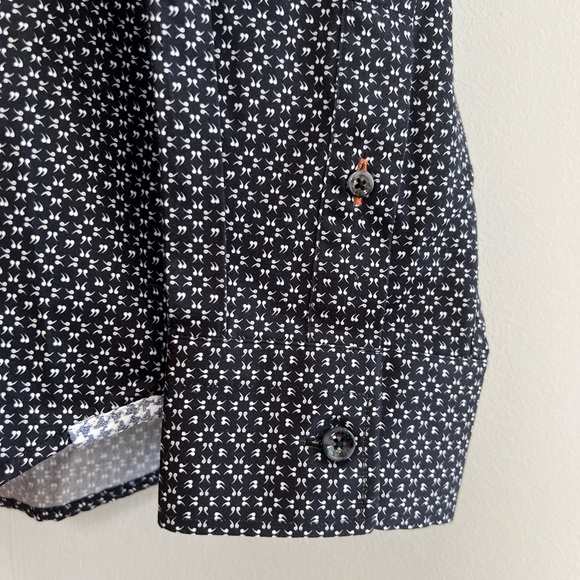 Robert Graham Modern Americana Black Button Down Shirt with Comma Design, sz XL - Picture 4 of 8